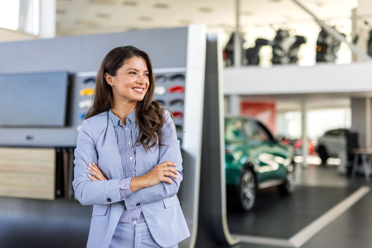 Dealership human resources employee