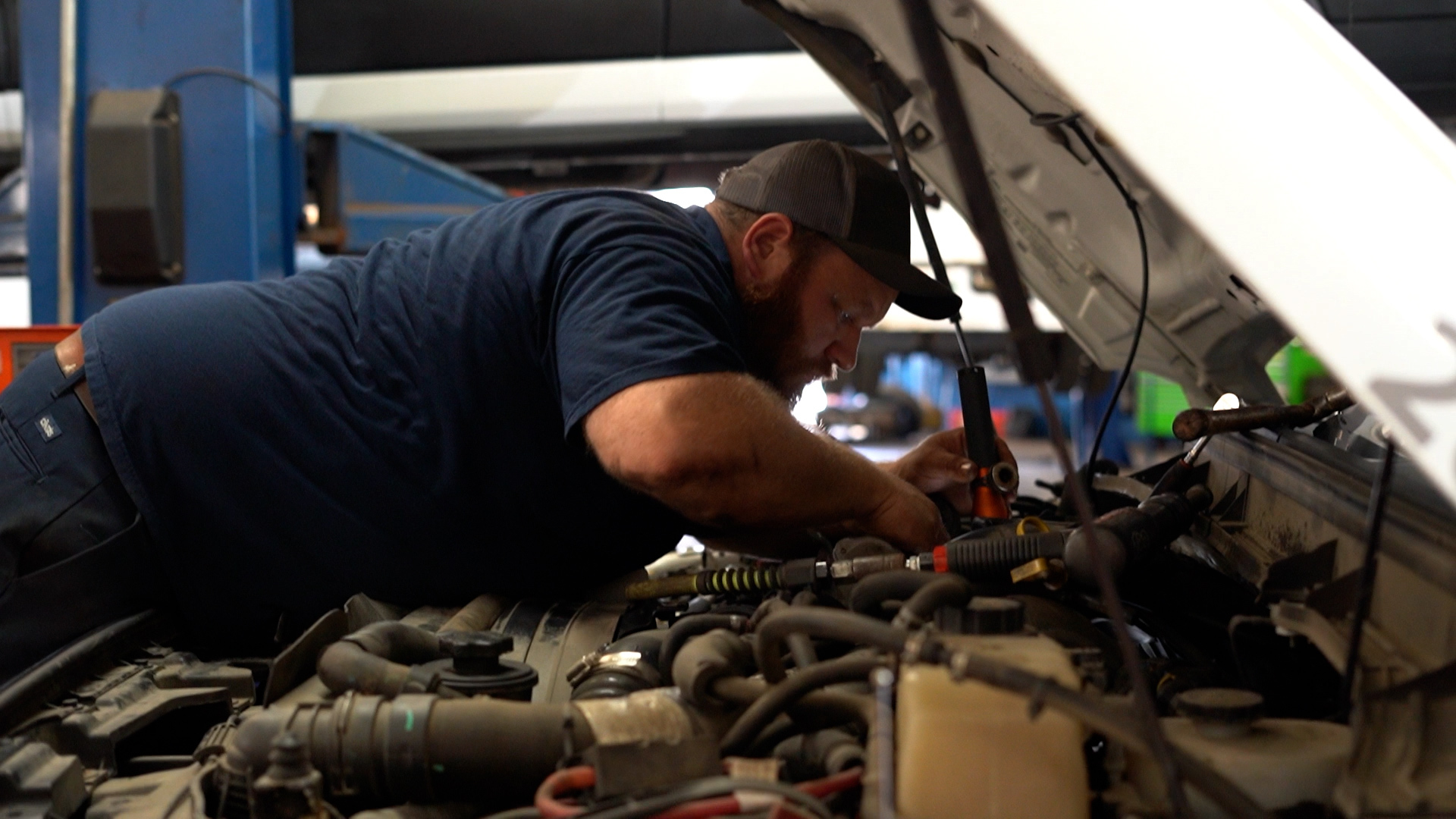 Service Department Worker